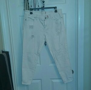 White Guess distressed jeans